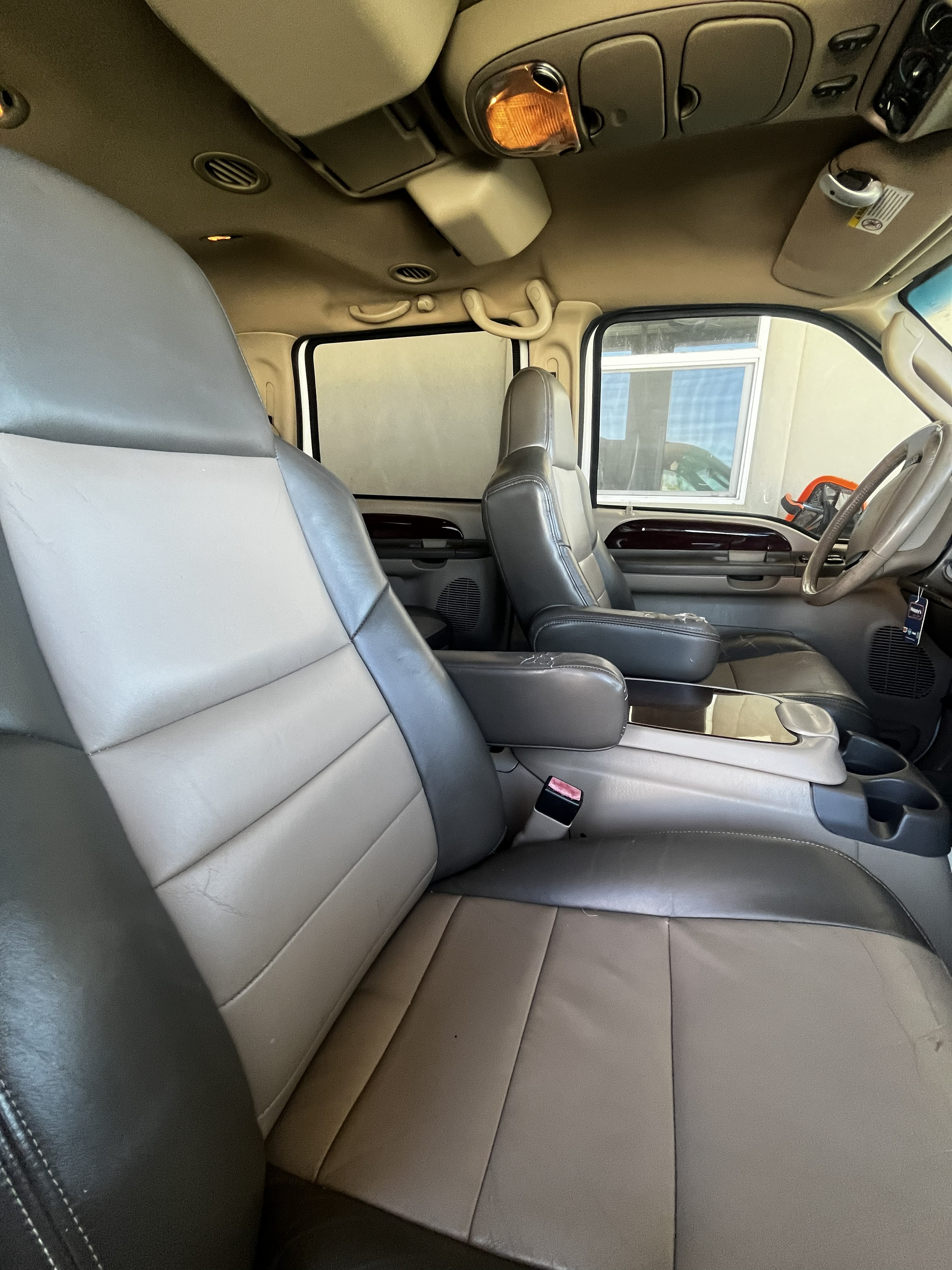 Used 2003 Ford Excursion Eddie Bauer AWD/4WD image 18