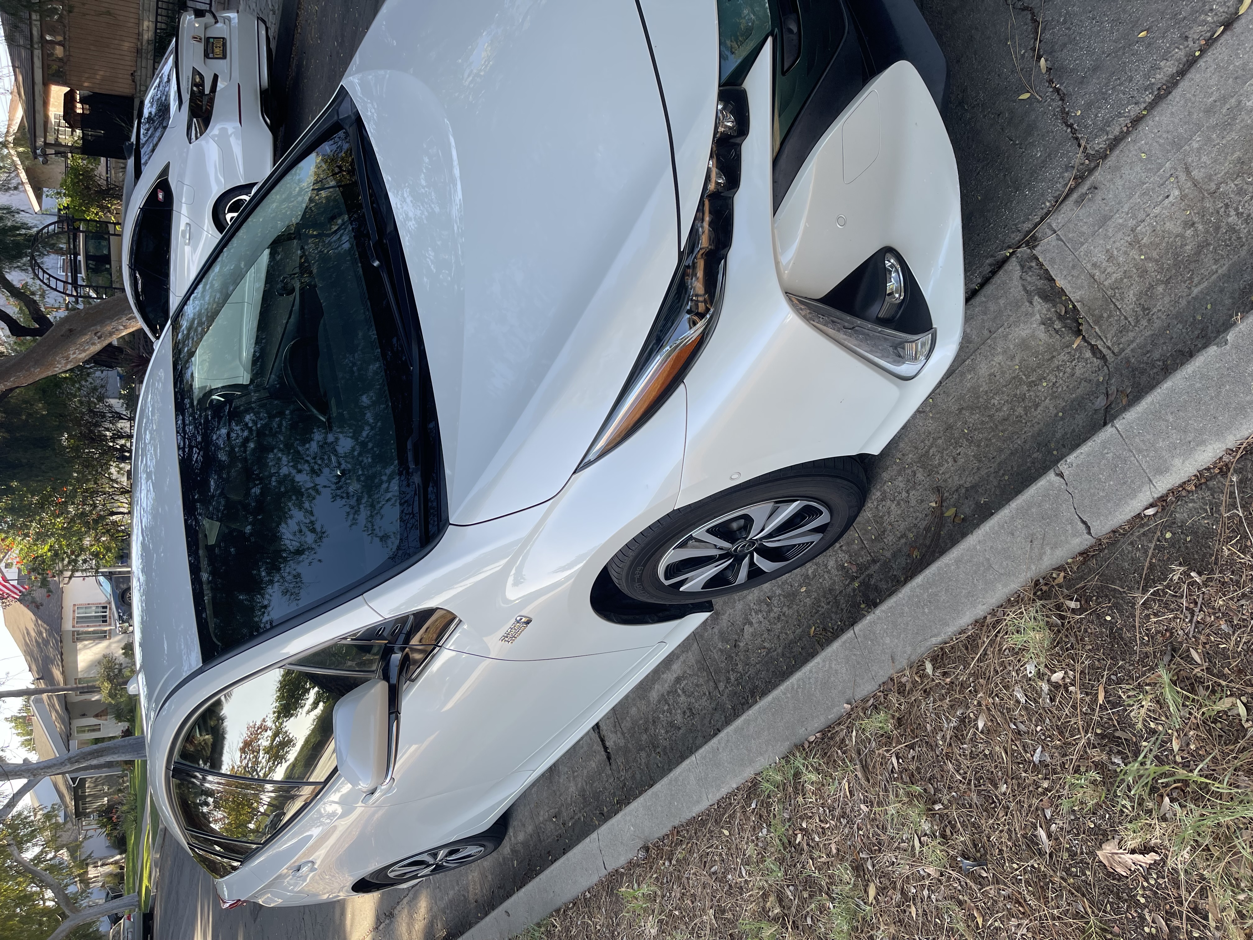 Used 2017 Toyota Prius Prime Advanced FWD image 5