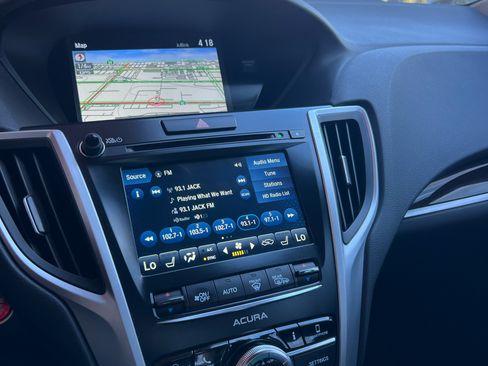 Used 2018 Acura TLX V6 w/ Technology Package image 10