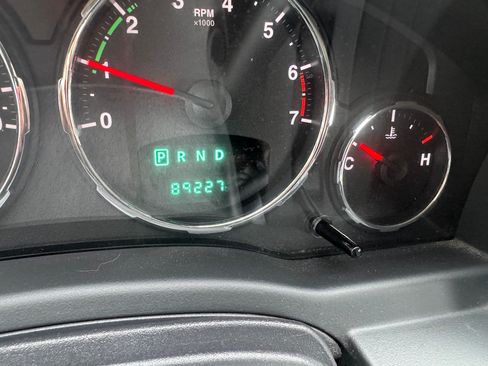 Used 2012 Jeep Liberty Sport w/ Trailer Tow Class III Group image 12