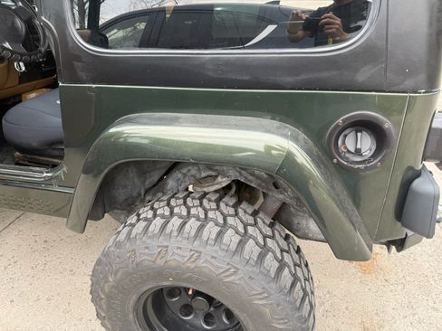 Used 1997 Jeep Wrangler Sahara AWD/4WD image 19
