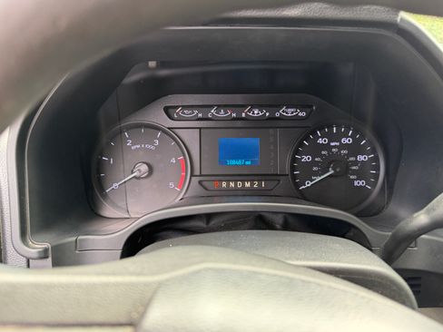 Used 2018 Ford F350 XL w/ Power Equipment Group AWD/4WD image 4