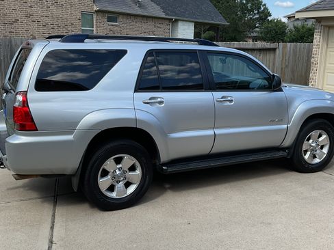Used 2006 Toyota 4Runner Sport AWD/4WD image 11