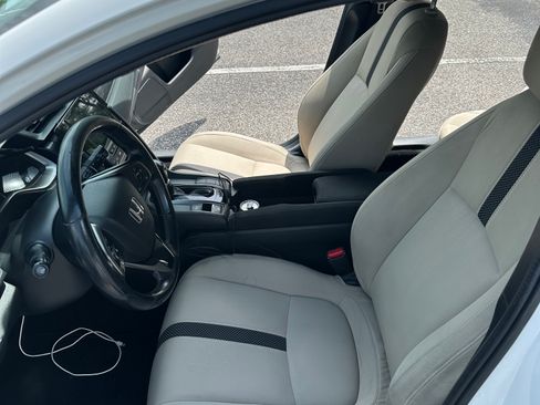 Used 2021 Honda Civic EX image 12