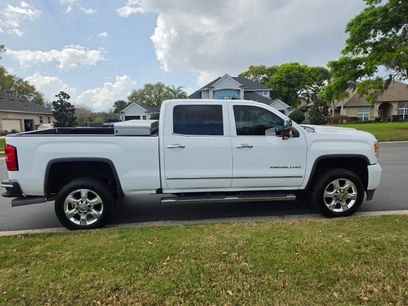 Used 2019 GMC Sierra 2500 Denali w/ Duramax Plus Package