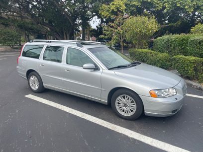 Used 2005 Volvo V70 2.4