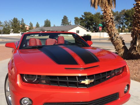 Used 2011 Chevrolet Camaro SS w/ RS Package image 8