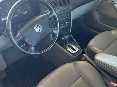 Used 2001 Volkswagen Jetta GLS image 9
