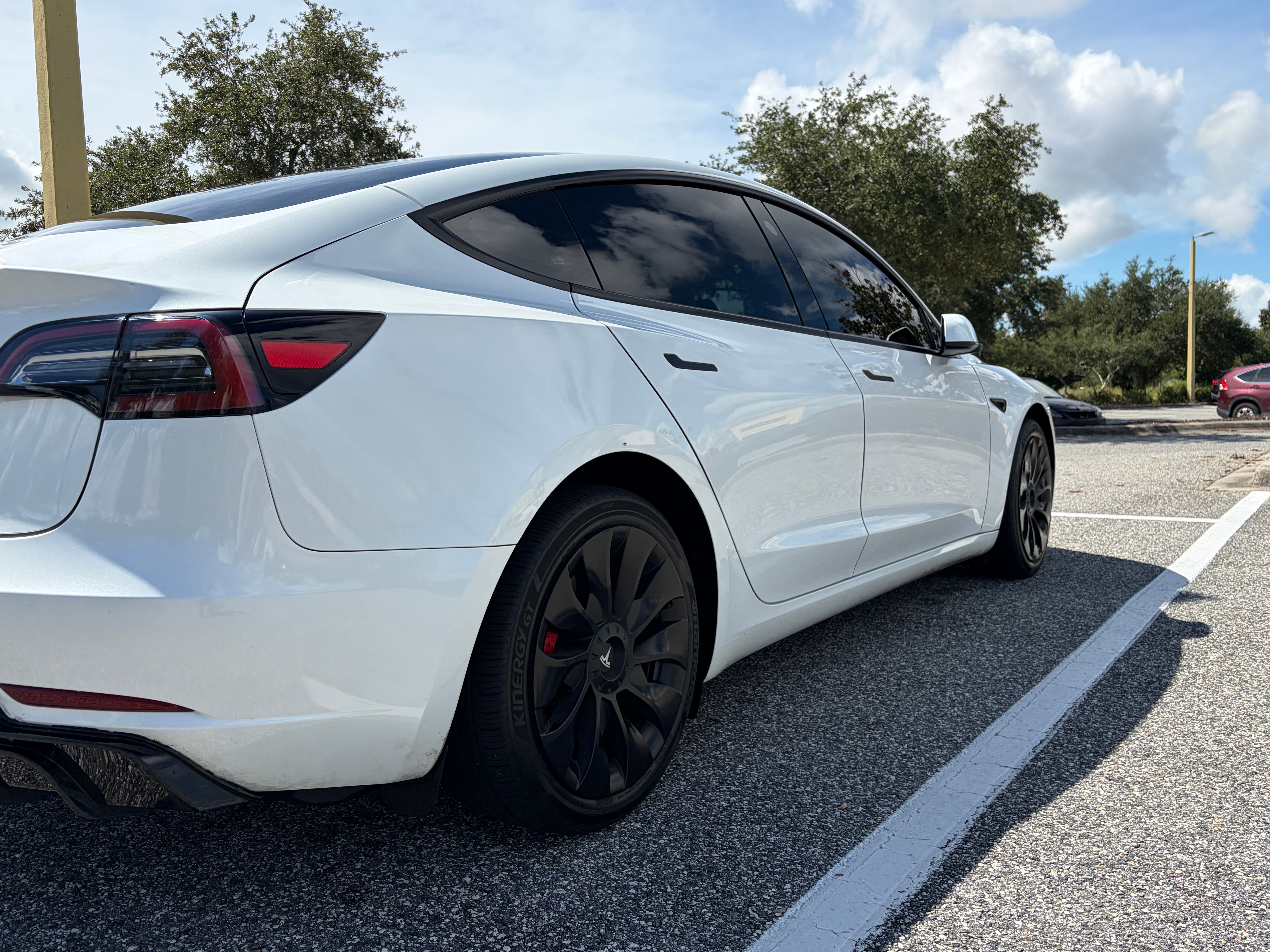 Used 2023 Tesla Model 3 Standard Range RWD image 12