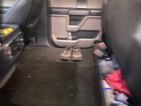 Used 2017 Ford F150 XLT w/ Equipment Group 302A Luxury image 4