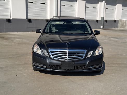 Used 2013 Mercedes-Benz E 350 Sedan image 8