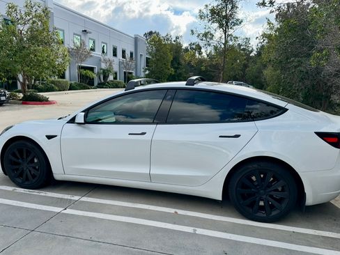 Used 2023 Tesla Model 3 Long Range image 2