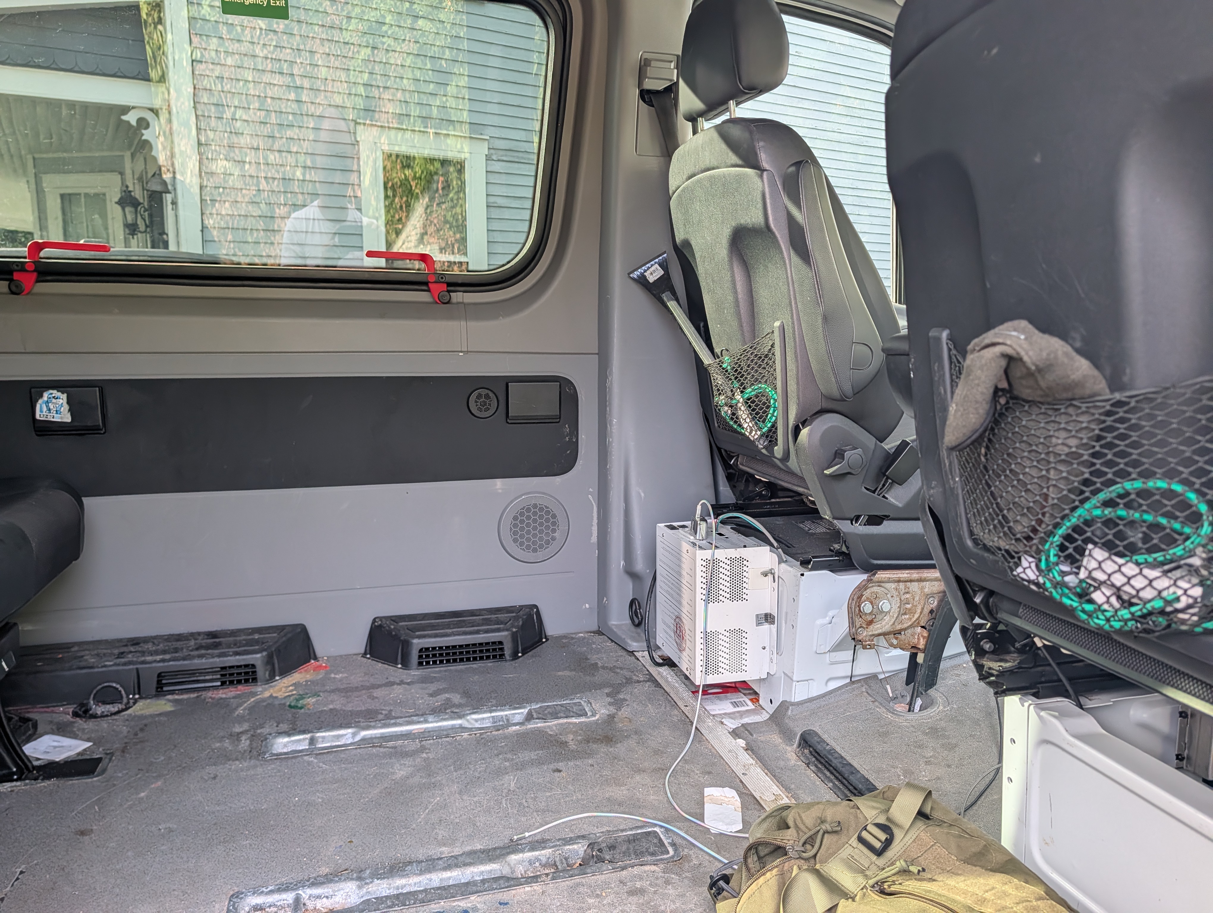 Used 2018 Mercedes-Benz Sprinter 2500 image 12