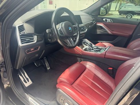 Used 2021 BMW X6 M50i w/ Premium Package AWD/4WD image 8