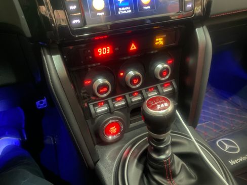 Used 2020 Subaru BRZ tS image 12