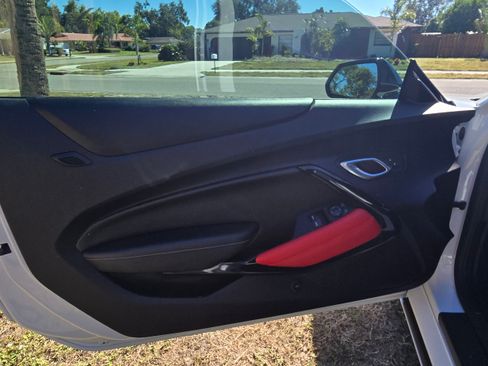 Used 2021 Chevrolet Camaro LT w/ Redline Edition image 17