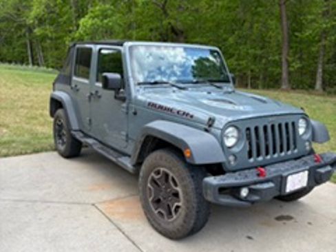Used 2014 Jeep Wrangler Unlimited Rubicon AWD/4WD image 4