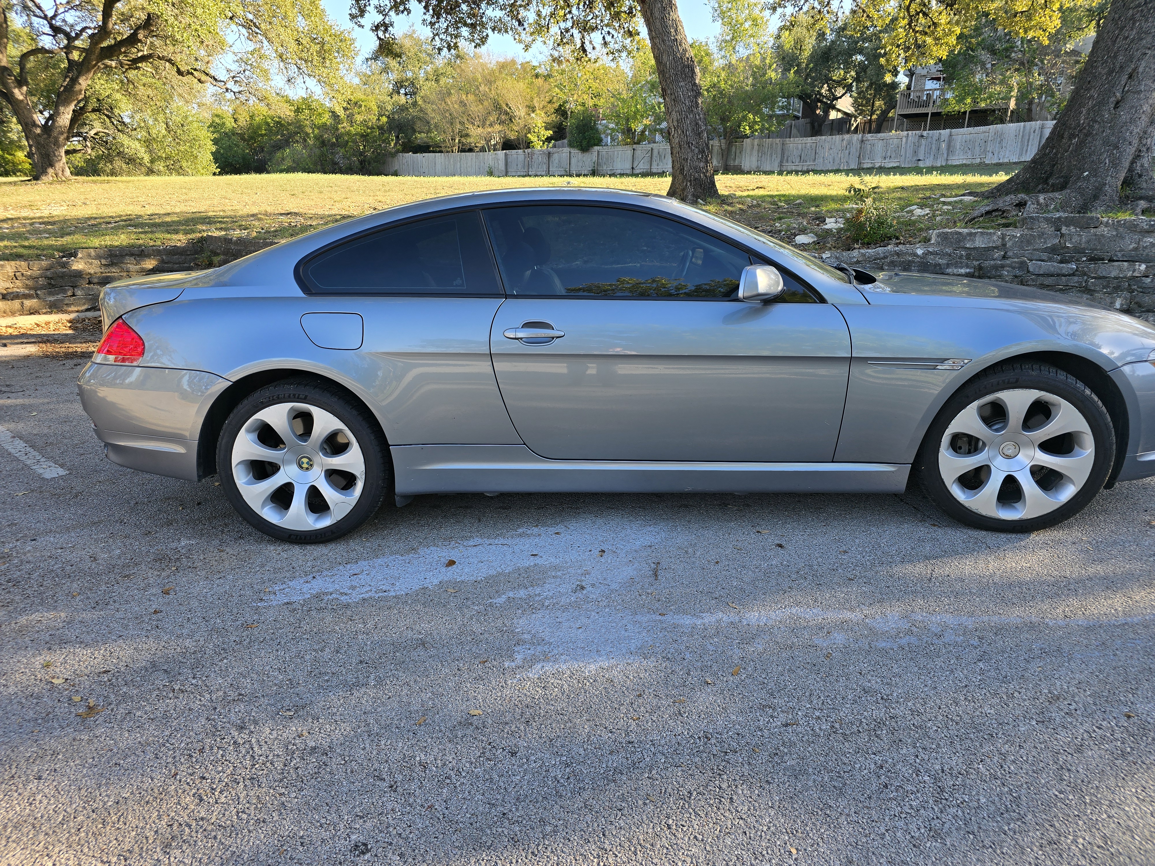 Used 2007 BMW 650i Coupe RWD image 11