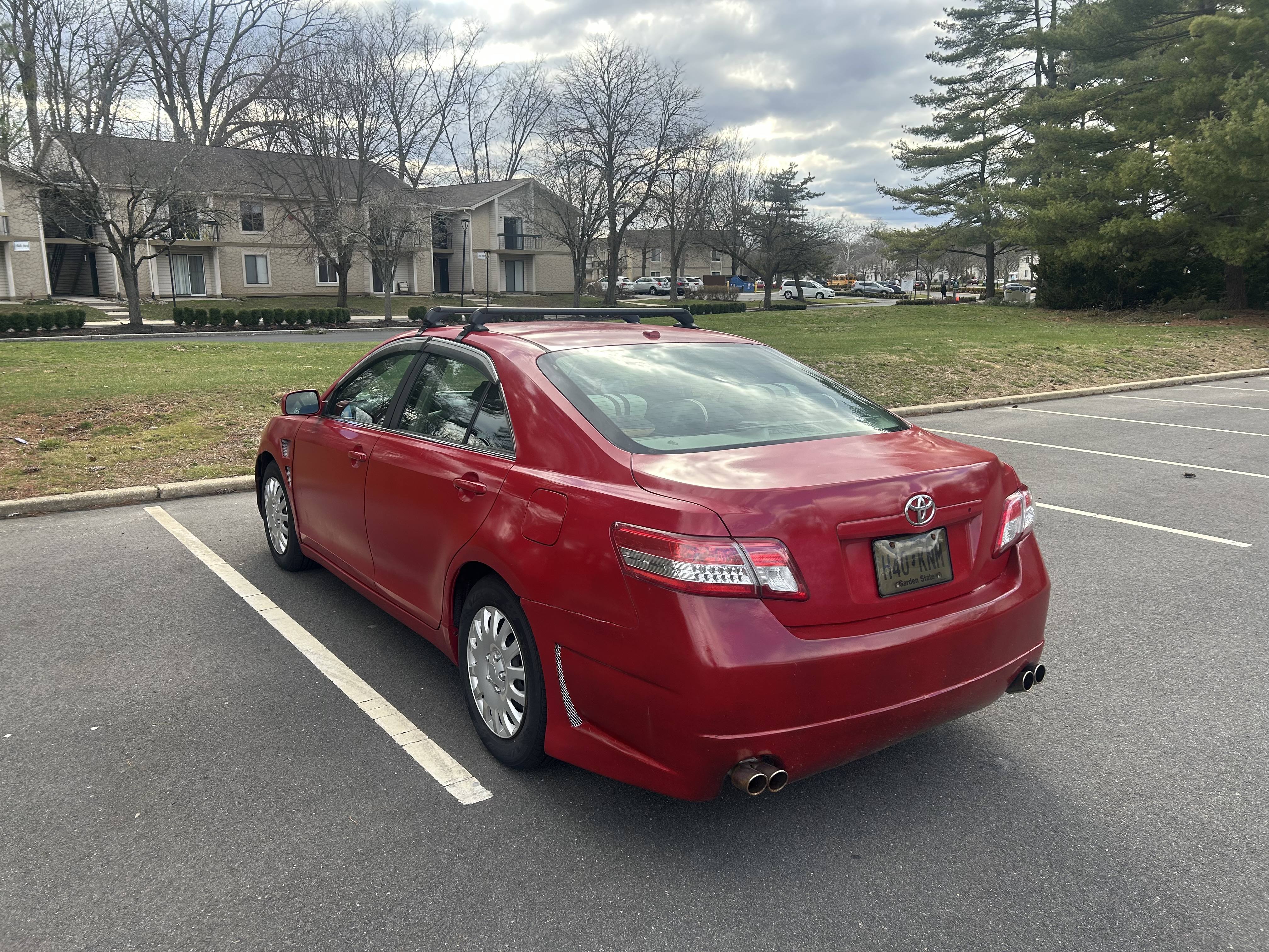 Used 2010 Toyota Camry FWD image 10