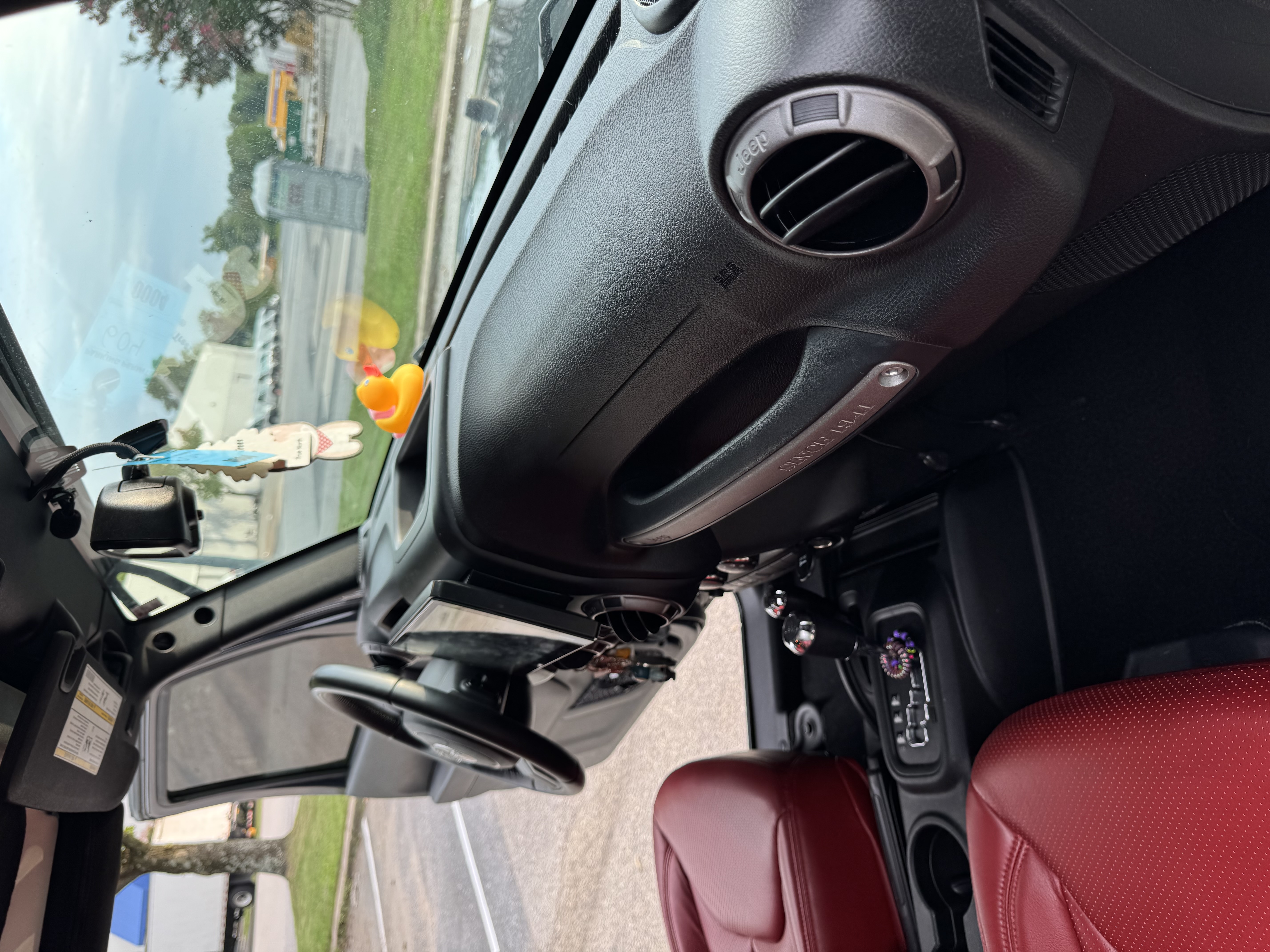 Used 2018 Jeep Wrangler Unlimited Sport S AWD/4WD image 26
