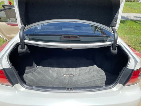 Used 2002 Lexus ES 330 FWD image 12