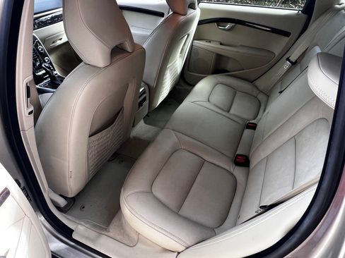 Used 2015 Volvo XC70 T6 Platinum image 10