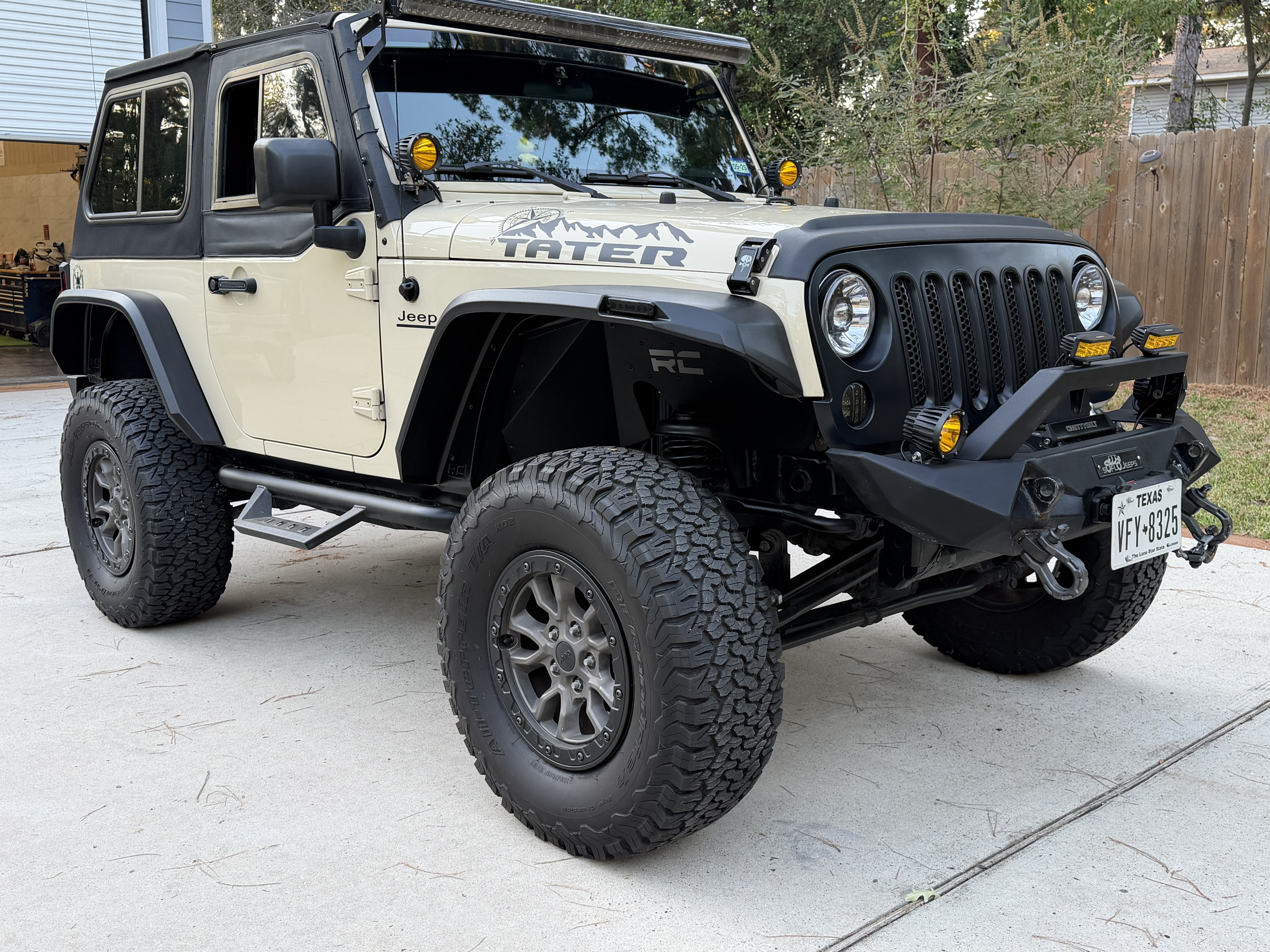 Used 2011 Jeep Wrangler Sport AWD/4WD image 13
