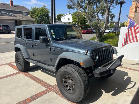 Used 2008 Jeep Wrangler Unlimited X AWD/4WD image 9