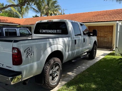 Used 2016 Ford F250 XL w/ XL Value Package AWD/4WD image 4