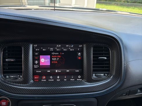 Used 2020 Dodge Charger SRT Hellcat w/ Navigation & Travel Group RWD image 15