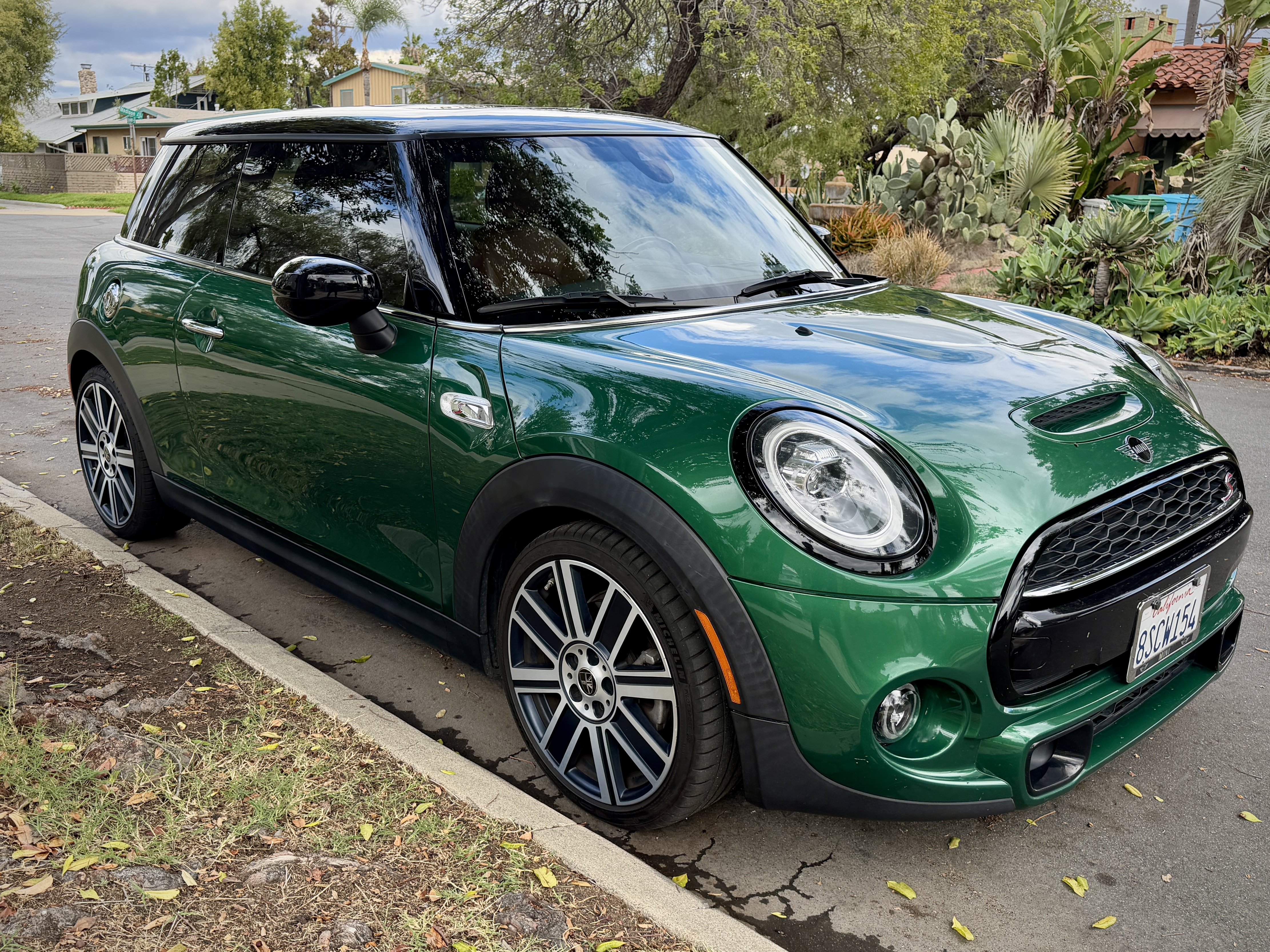 Used 2020 MINI Cooper S FWD image 2