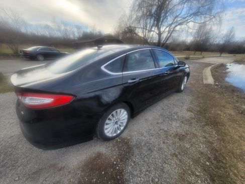 Used 2015 Ford Fusion Energi SE image 9