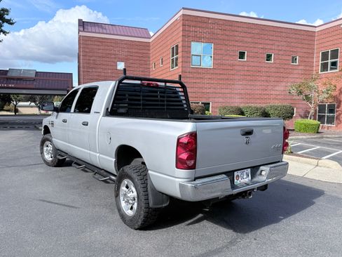 Used 2007 Dodge Ram 3500 Truck SLT w/ Light Group AWD/4WD image 5