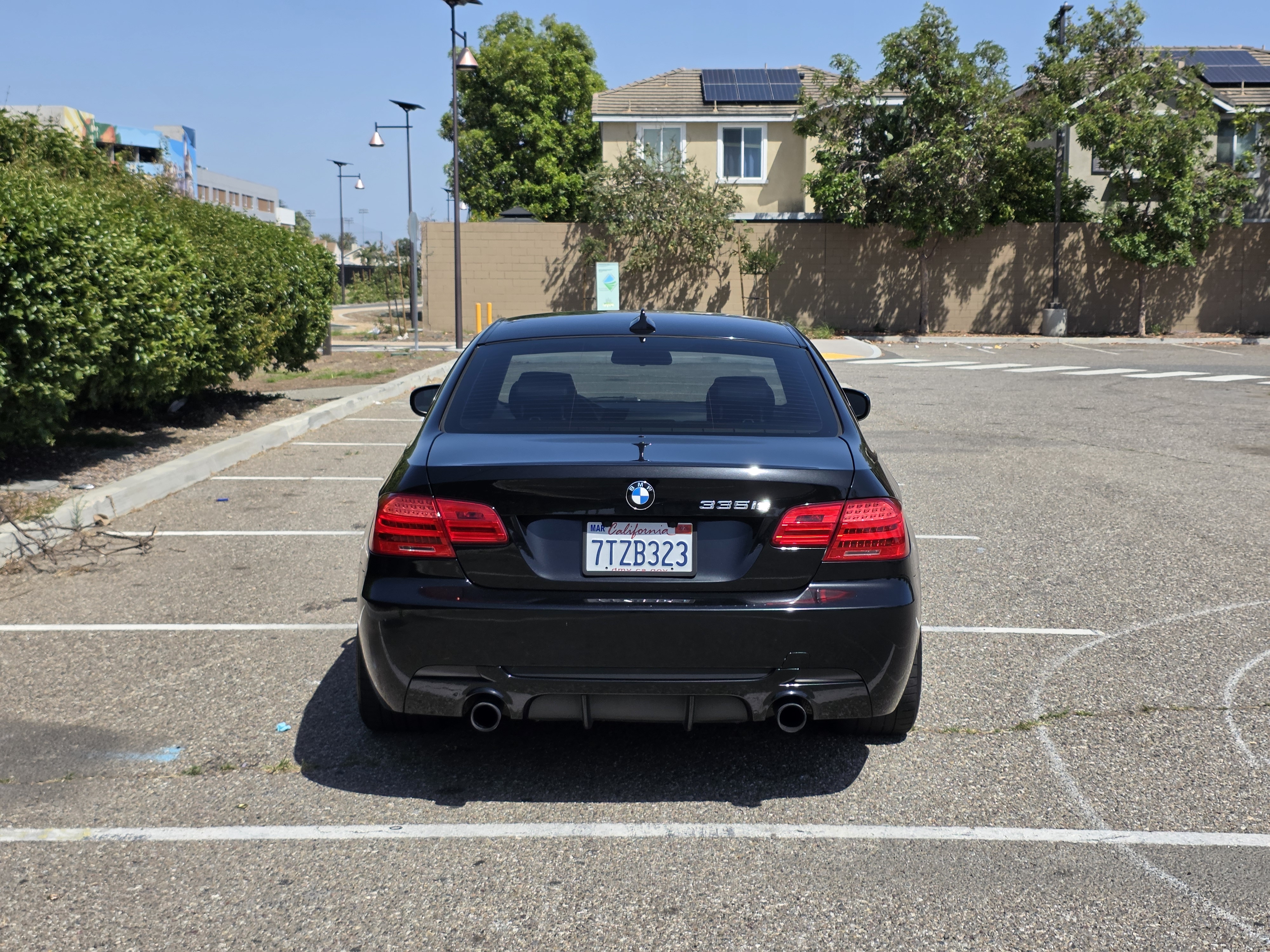 Used 2011 BMW 335is Coupe RWD image 5