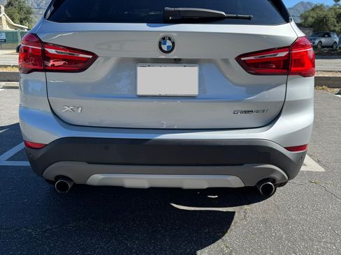 Used 2018 BMW X1 sDrive28i FWD image 1