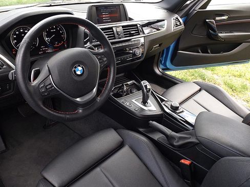 Used 2019 BMW 230i Coupe w/ Convenience Package image 22