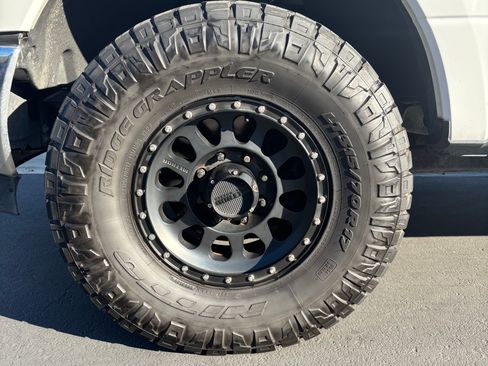 Used 2019 Ford F250 XL w/ Power Equipment Group image 15