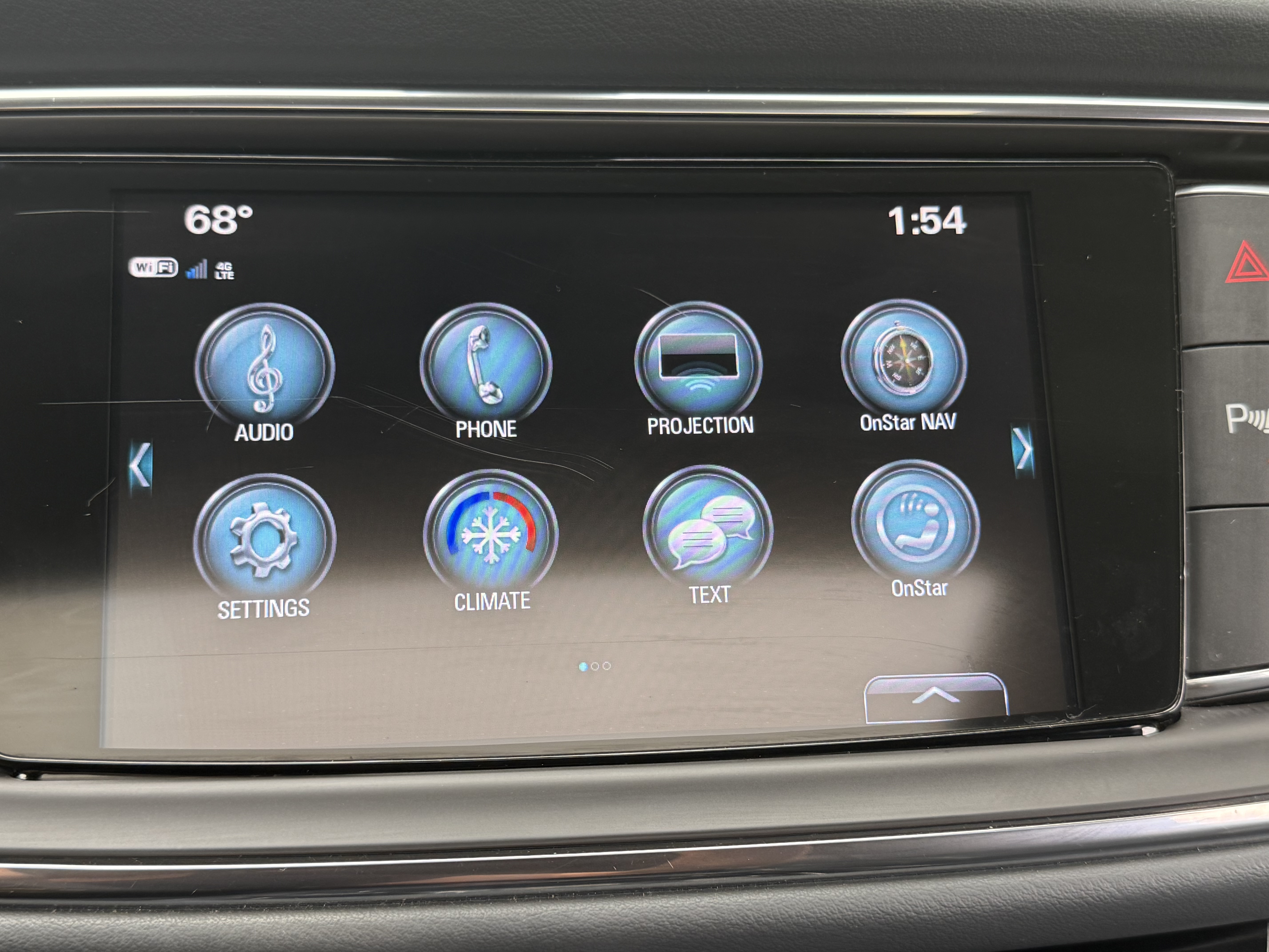 Used 2018 Buick Enclave Essence AWD/4WD image 23
