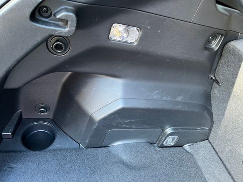 Used 2024 Subaru Crosstrek 2.0i Premium w/ Popular Package #4 image 16