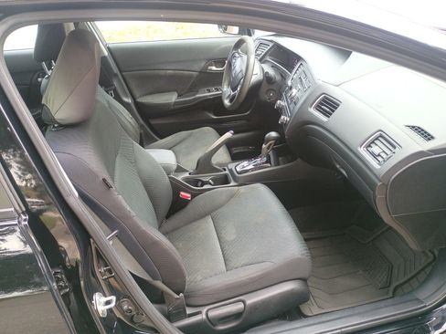 Used 2014 Honda Civic LX image 2