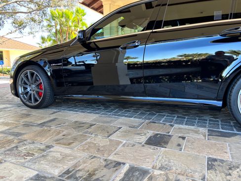 Used 2014 Mercedes-Benz E 63 AMG S-Model image 15