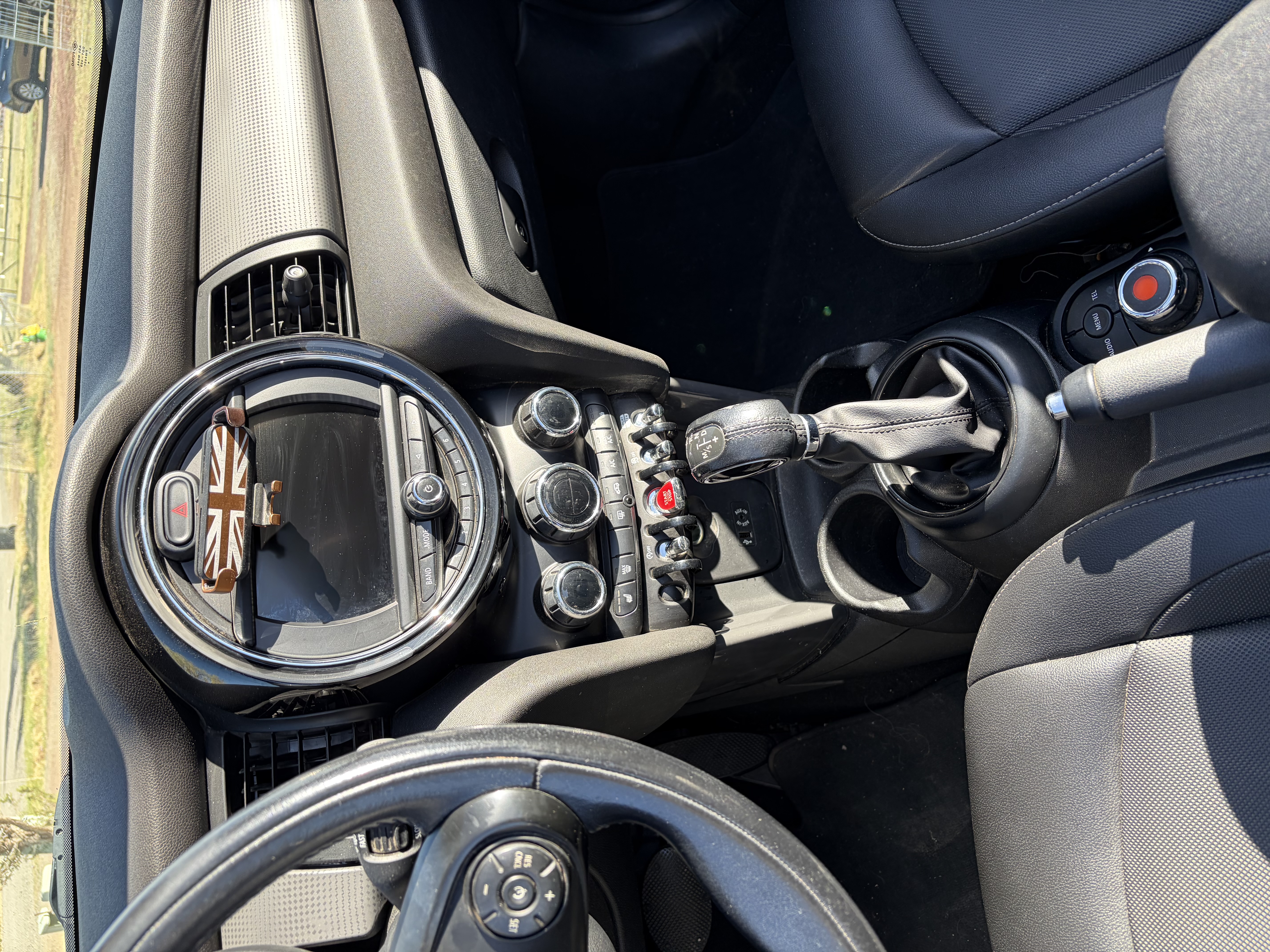 Used 2018 MINI Cooper Convertible FWD image 6