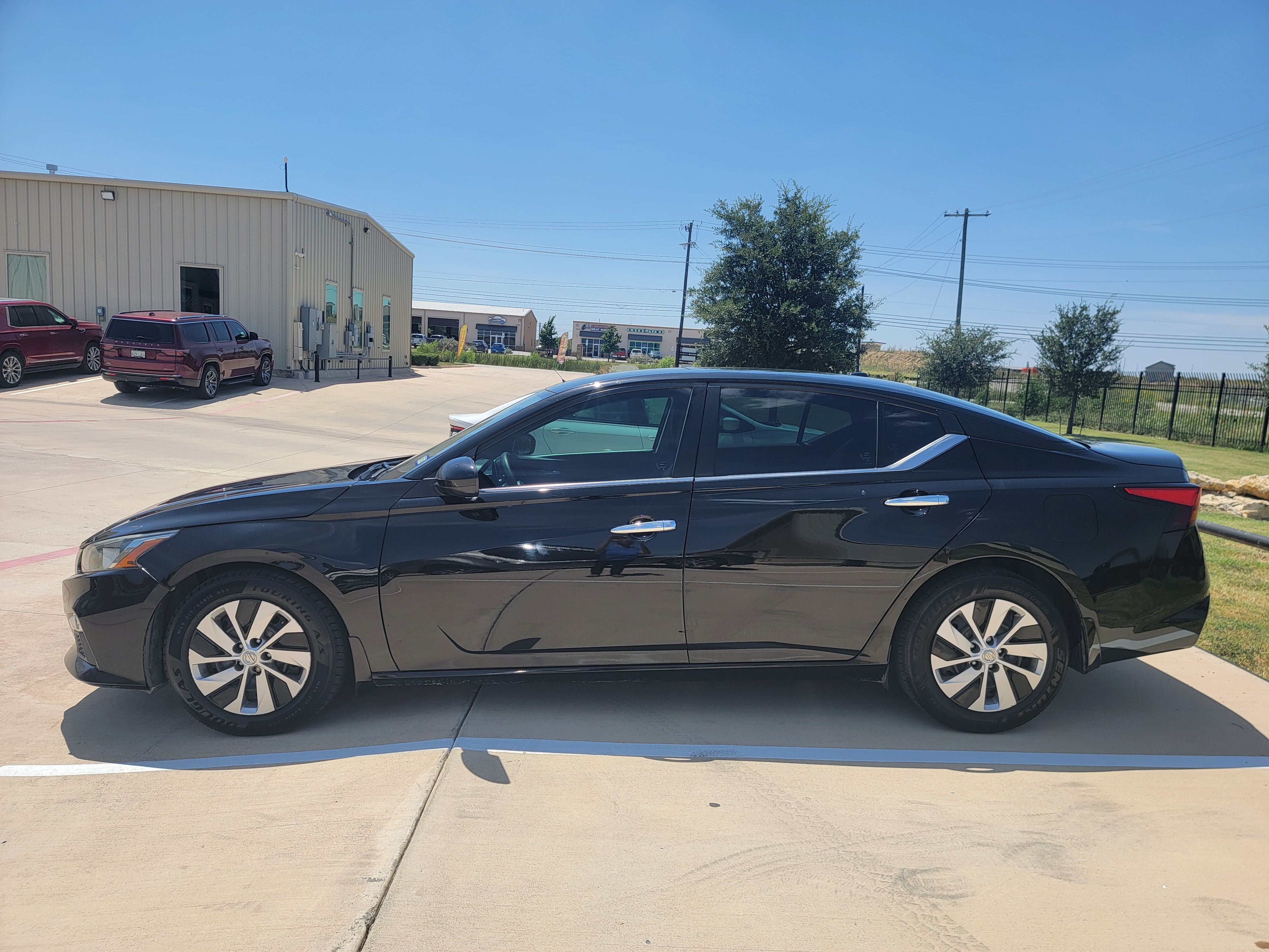 Used 2020 Nissan Altima 2.5 S FWD image 1