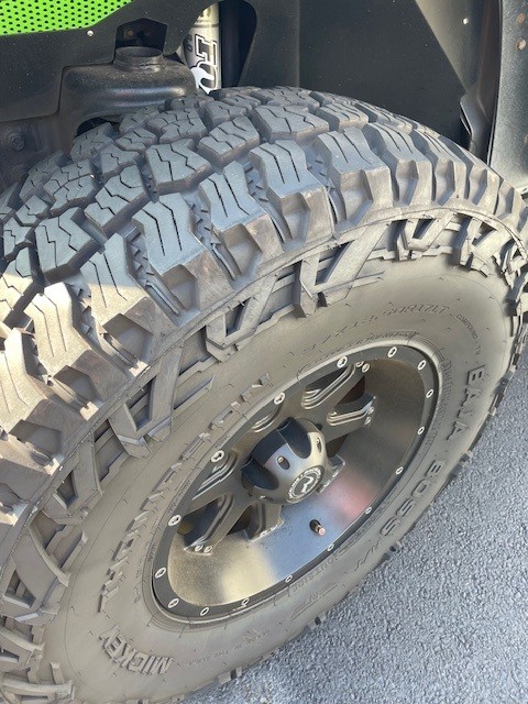 Used 2013 Jeep Wrangler Unlimited Sahara AWD/4WD image 15