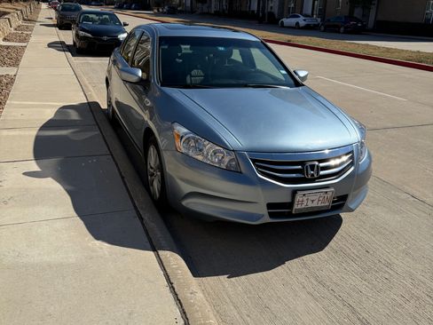 Used 2011 Honda Accord EX-L image 8