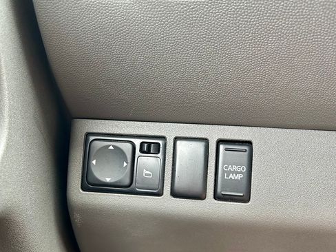 Used 2021 Nissan Frontier SV w/ Midnight Edition Floor Mats image 30