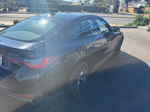 Used 2023 BMW i4 eDrive35 image 17