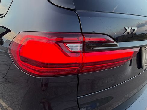 Used 2020 BMW X7 M50i AWD/4WD image 8