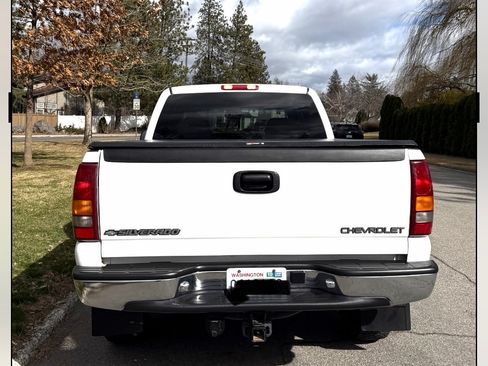 Used 2000 Chevrolet Silverado 2500 4x4 Extended Cab image 6