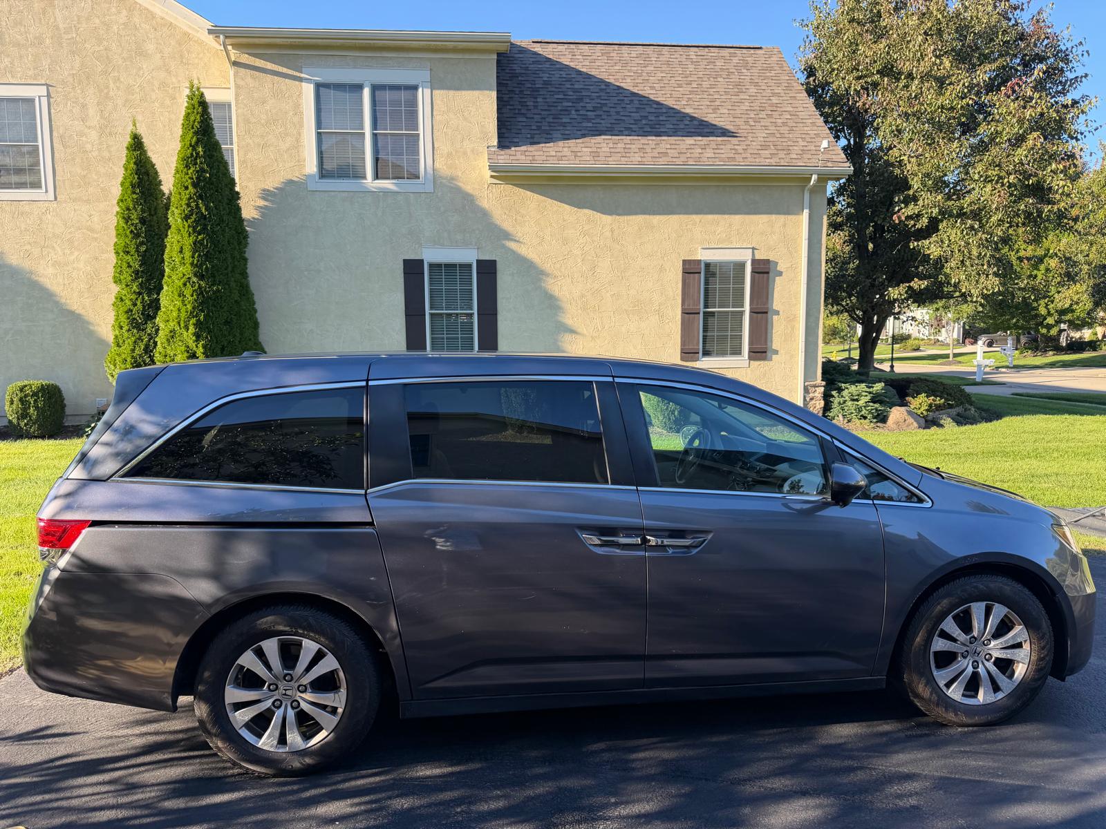 Used 2014 Honda Odyssey EX-L image 9